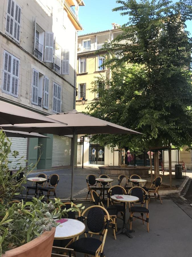 Centre Historique Aix En Provence Apartment *